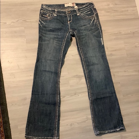 Laguna B Denim - Laguna B Blue Boot Cut Jeans with Classic Flare